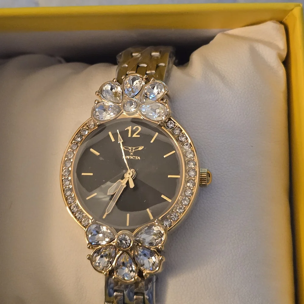 Invicta‎ Wildflower I by Invicta Women's Watch - 30mm, Silver, Gold 30mm